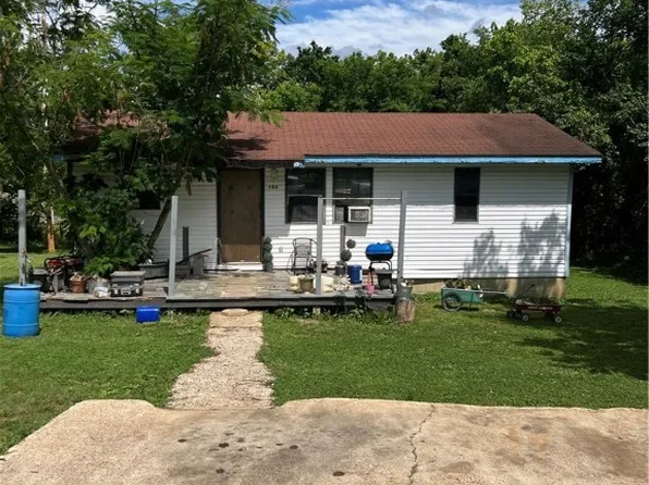 106 S Ayers St, Summit, AR 72677