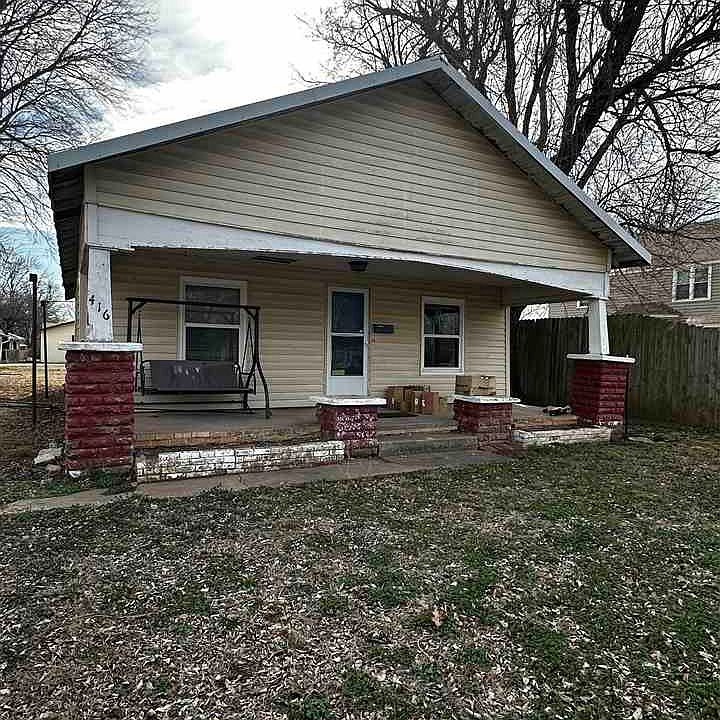 1st image of 416 E Detroit Ave