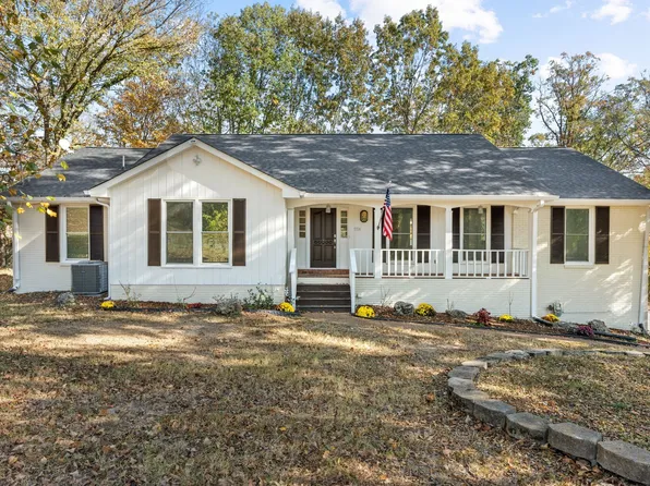 7324 Dunaway Dr, Nashville, TN 37221