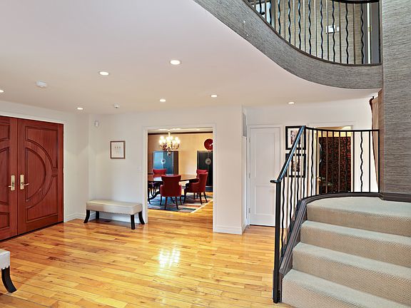 Gracious center hall