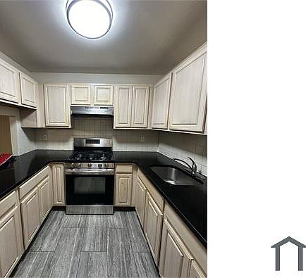 1st image of 2250 Valentine Ave Floor 3