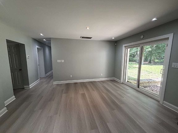 4th image of 721 Hooker Rd