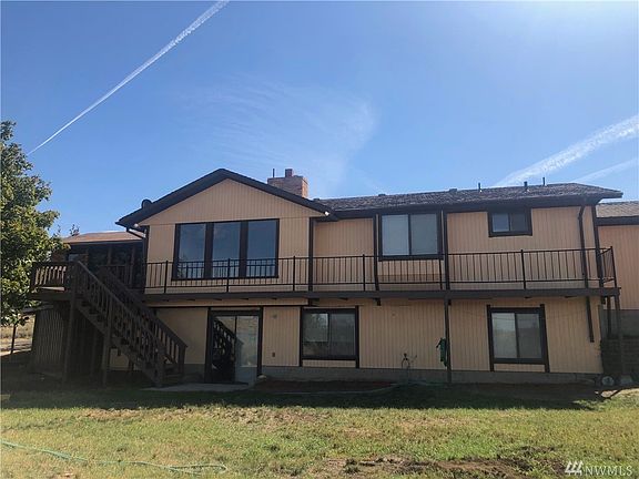 2nd image of 600 W Sage Dr