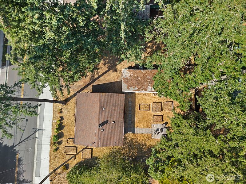 2nd image of 9701 Hipkins Road SW