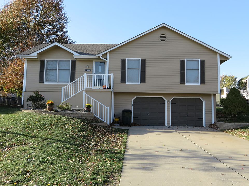 1st image of 2008 NE Dill Dr