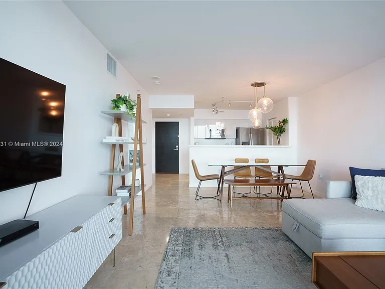 90 Alton Rd #2306 — Photo 4