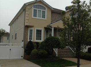 1020 Rathbun Ave, Staten Island, NY 10309