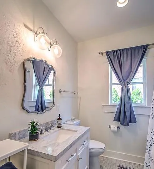 Downstairs bathroom