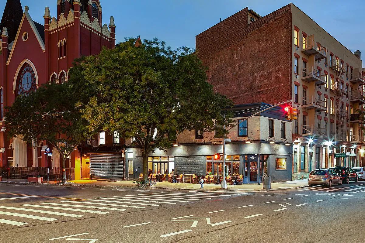684 Greenwich St #Townhouse photo 1
