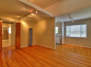 884 Park Dr APT 5, Mountain View, CA 94040