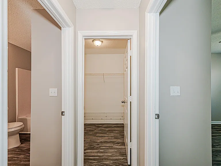 234 Hoskins Mill Ln — Photo 1