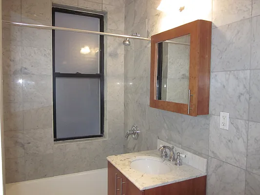 Rented by Metropolitan Equities | media 13
