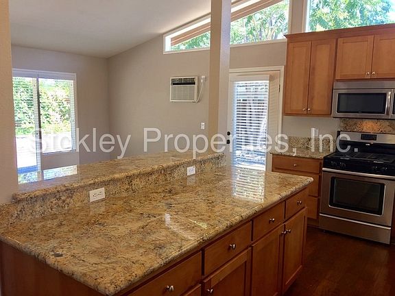 3rd image of 3249 Claudia Dr