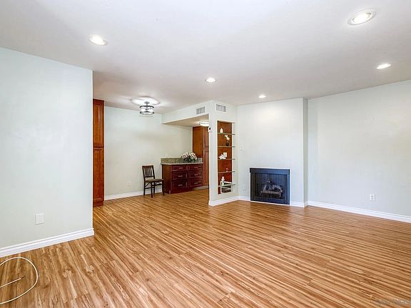 5th image of 5350 Baltimore Dr Unit 5