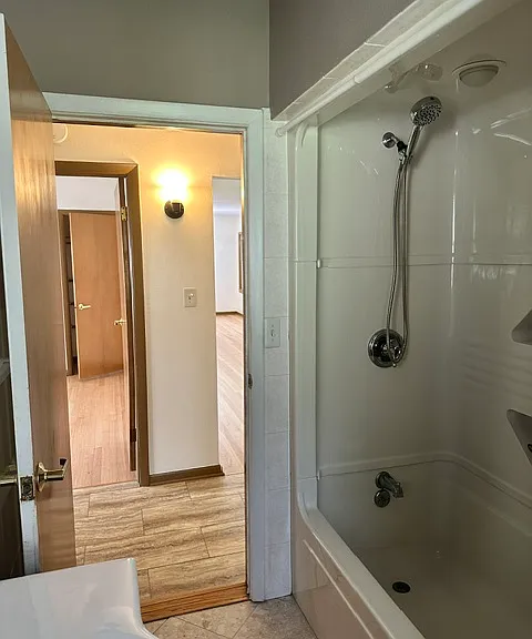 2315 S Lombardy Ln — Photo 10
