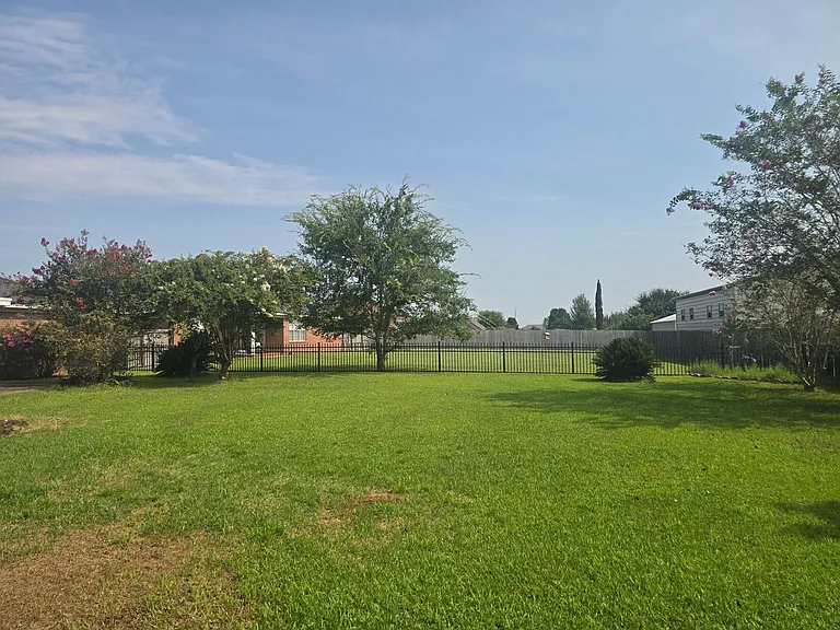 198 Hannah Rd — Photo 6
