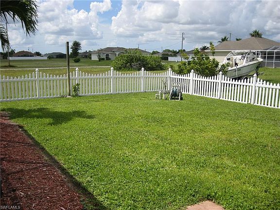 5th image of 1106 N Gator Cir
