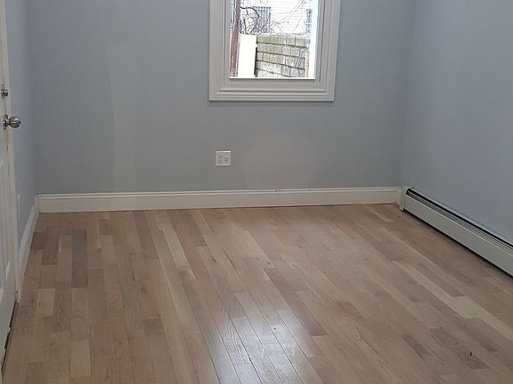 5th image of 10328 177th St
