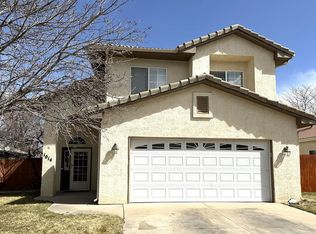 1014 Cedarcrest Dr, Pueblo, CO 81005