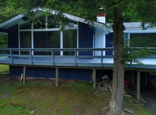 137 Mountain Dr, Hunter, NY 12442