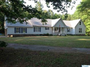 7050 New Bethel Rd, Hokes Bluff, AL 35903