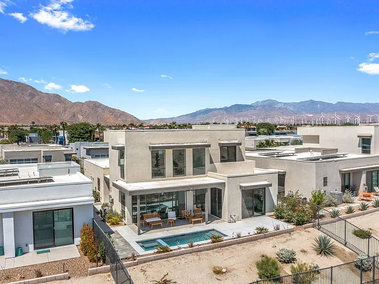 3618 Taylor Dr — Photo 6