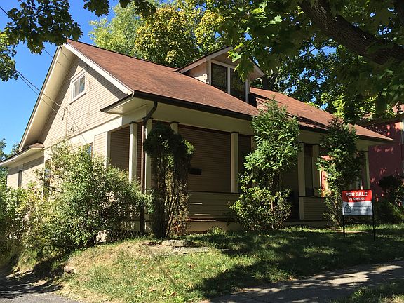 Front of house (from south)