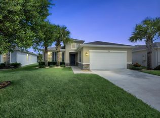 3526 Carriage Pointe Cir, Fort Pierce, FL 34981