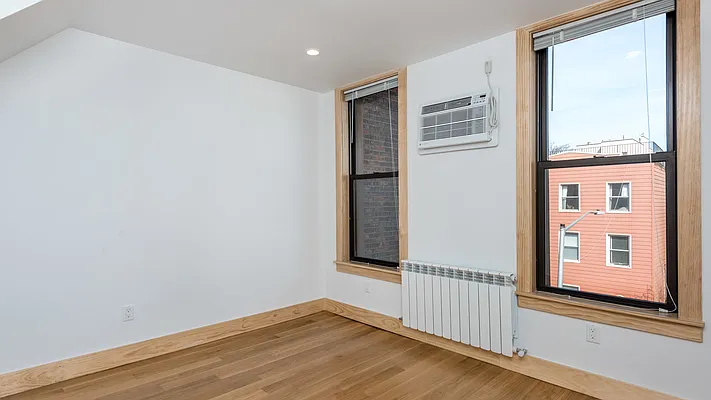 Rented by Terra Magia Inc | media 34