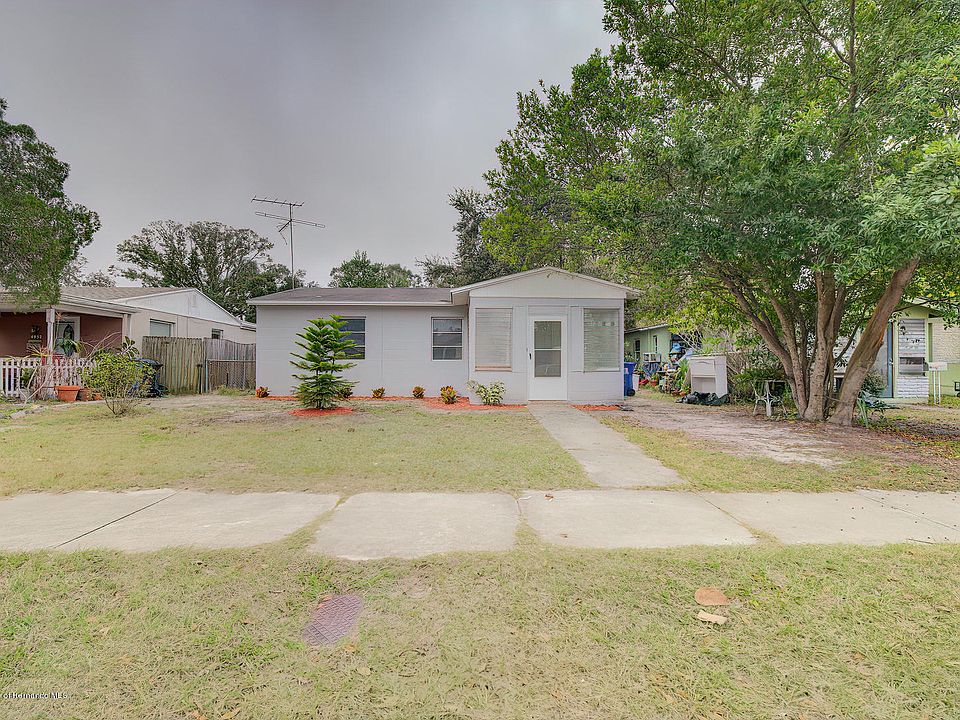 1st image of 4962 34th Ave N