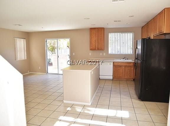 4th image of 5718 Carmel Sand St