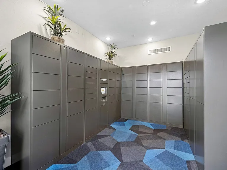 Scottsdale Horizon Apartments — Photo 18