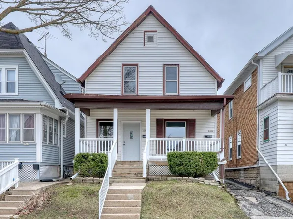 1424 S 79th STREET, West Allis, WI 53214