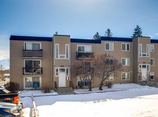315 N Heritage Dr SE #120, Calgary, AB T2H 1N2