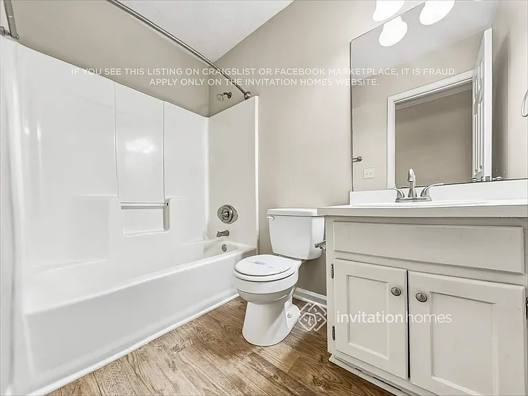1040 Burning Bush Dr — Photo 8