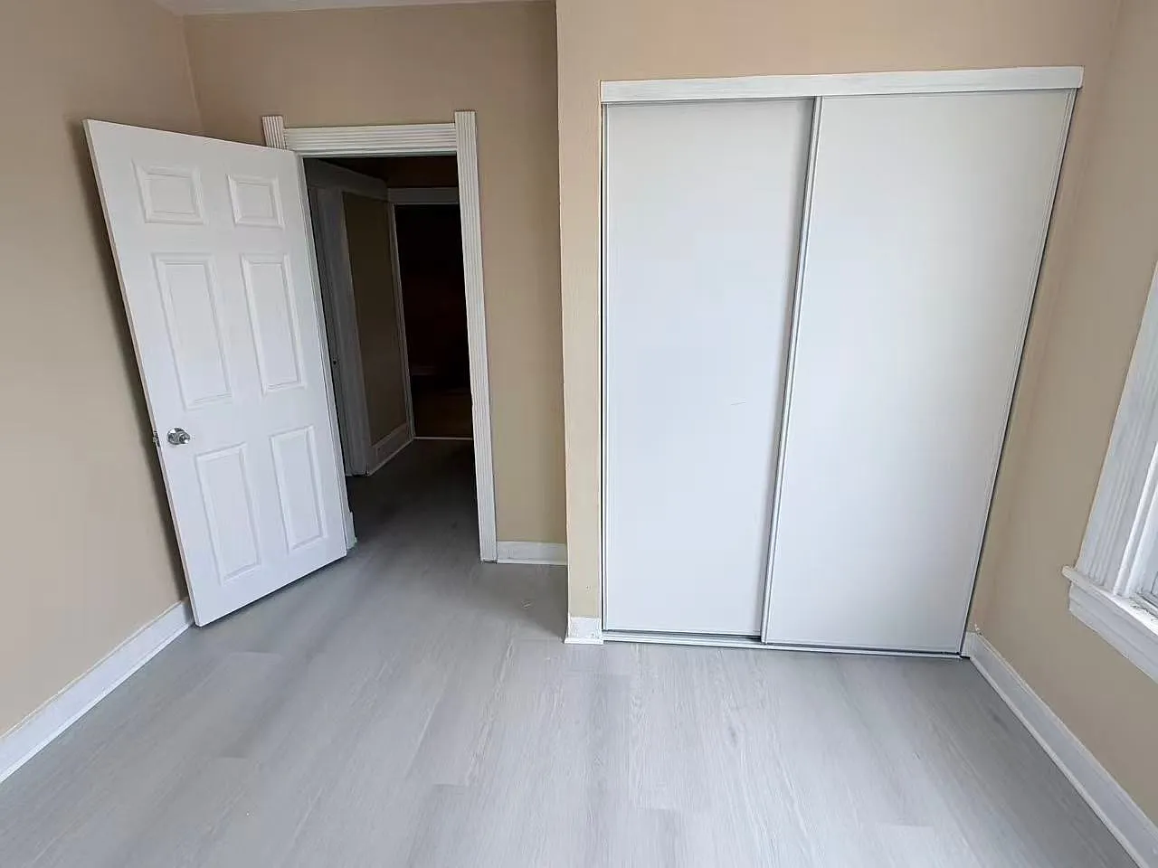 4 bed, 1329 sqft, $3,000 — Photo 4