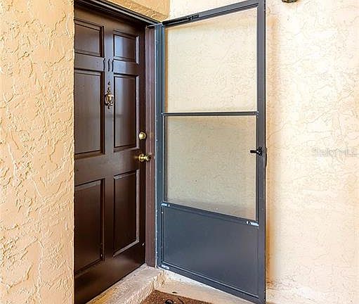 4th image of 111 Cedarwood Cir #111