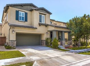 210 W Weeping Willow Ave, Orange, CA 92865