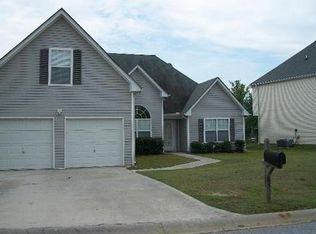 85 Waters Edge Way, Fayetteville, GA 30215