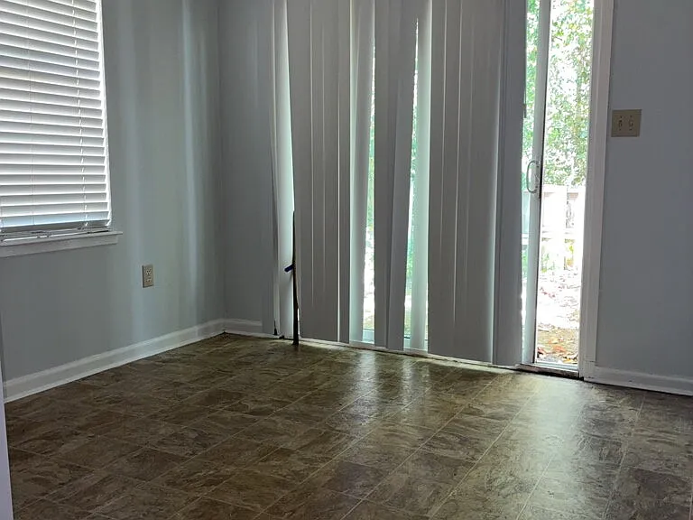 1101 Hulon Ln — Photo 13