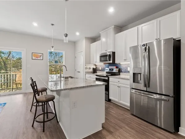 444 Westport St, Norfolk, VA 23505