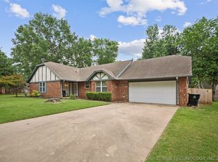 205 W Baton Rouge St, Broken Arrow, OK 74011