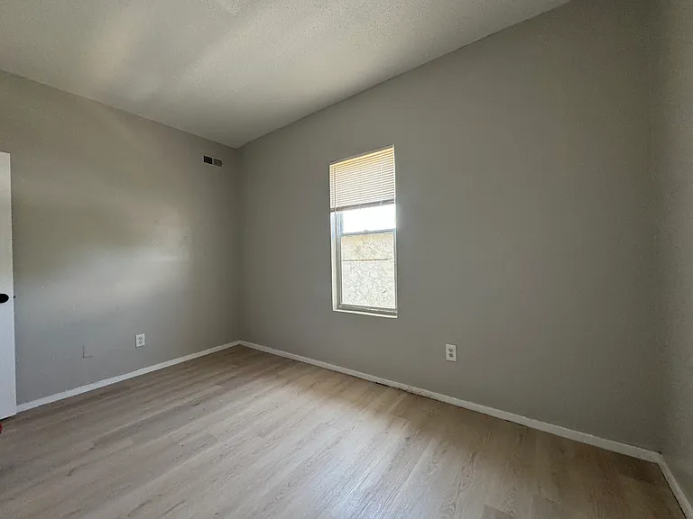 58 Fairmount St #C — Photo 3