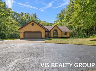 14078 Lincoln St, Grand Haven, MI 49417