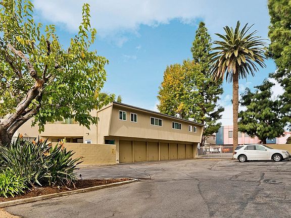 2nd image of 11138 Aqua Vista St APT 50