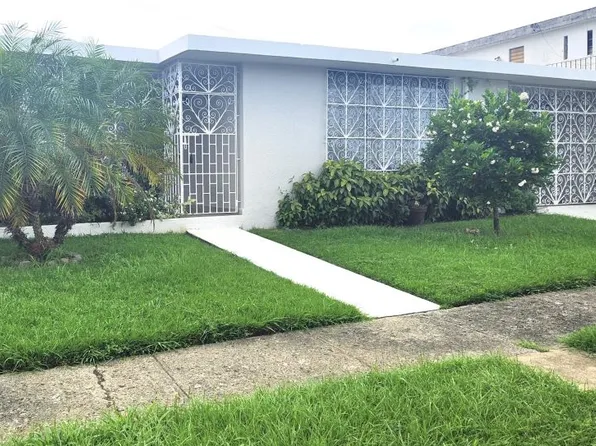 Urb Santa Rosa Calle #12-28-4, Bayamon, PR 00959