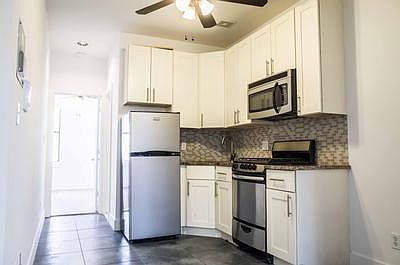 4th image of 294 Harman St APT 01LR