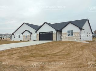 2587 Farmington Way #1, Green Bay, WI 54313