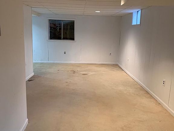 3rd image of 3513 Marble Arch Dr