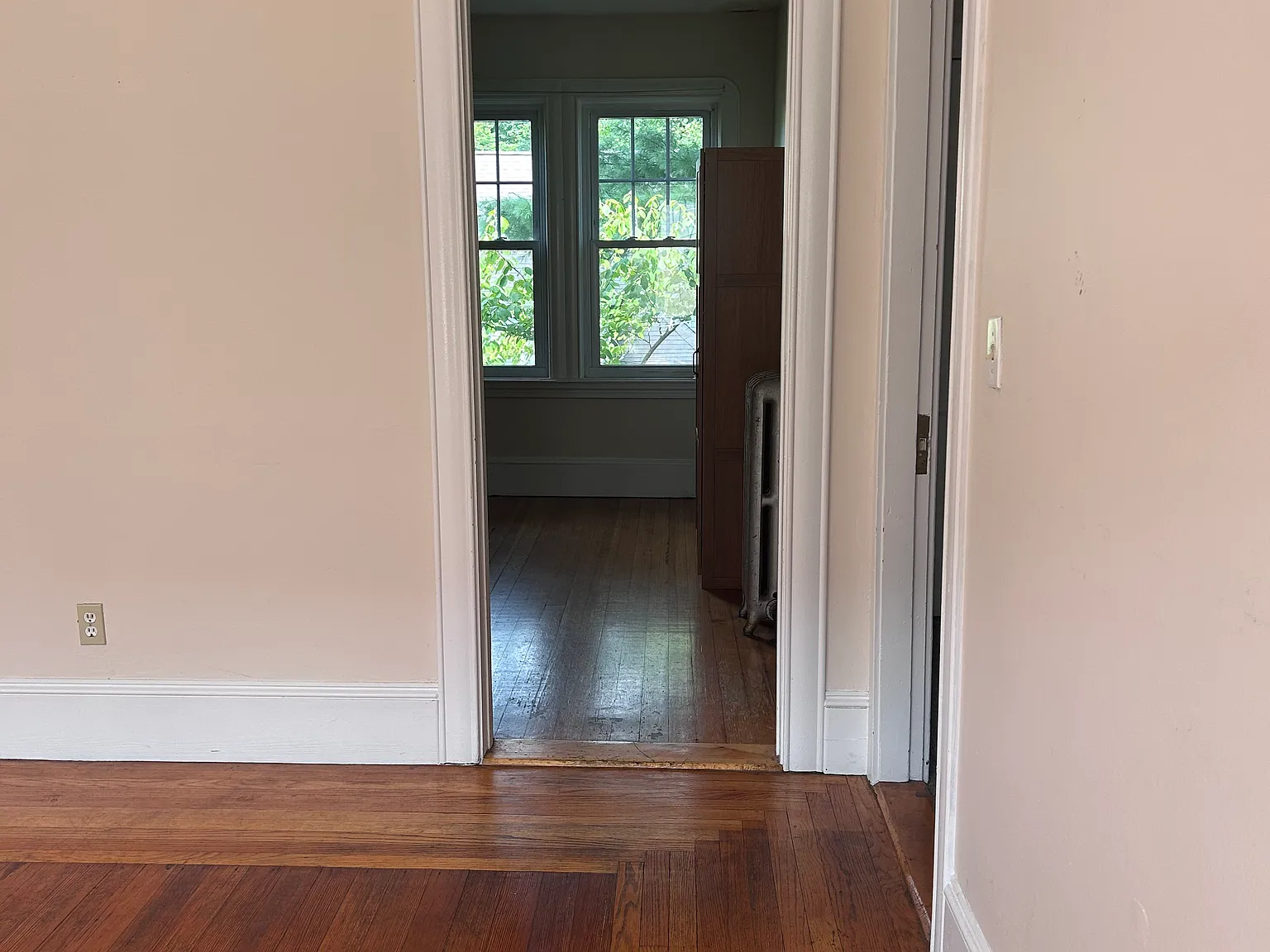 4 bed, 2756 sqft, $3,100 — Photo 3